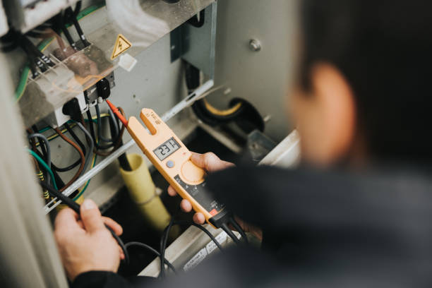 Best 24-Hour Electrician  in Clear Lake, IA